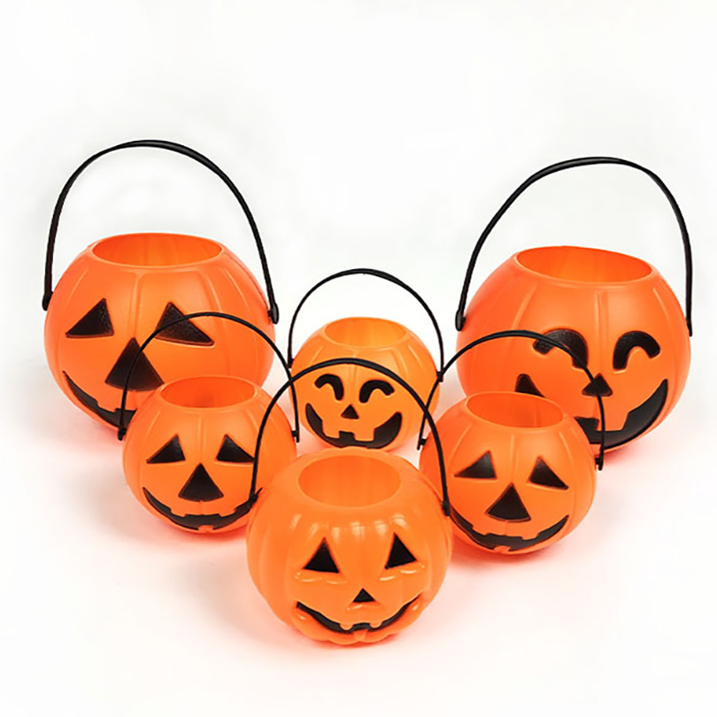 

Halloween Decorations Pumpkin Bucket With Handles Plastic Candy Buckets For Kids Trick or Treat Free DHL SHip HH21-531