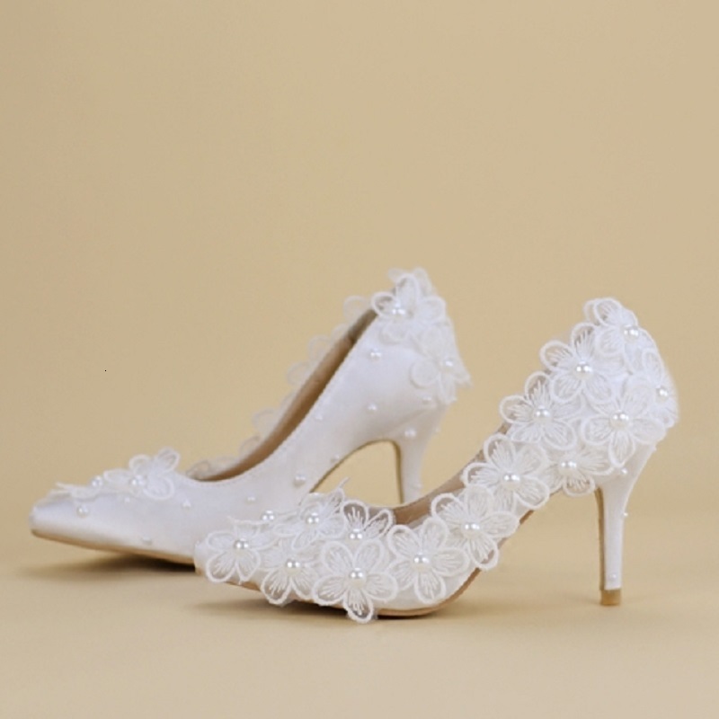 

Sandals 2021 spring lace flower pointed stiletto high heels bridal wedding women wild shallow mouth large size banquet dress shoes, White