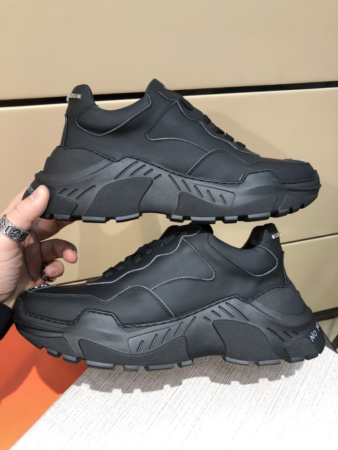 

Fashion Man Casual Shoes luxury Designer Sneaker Genuine Leather Mesh pointed toe Race Runner Shoes Outdoors Trainers With Box US38-45, As picture 3