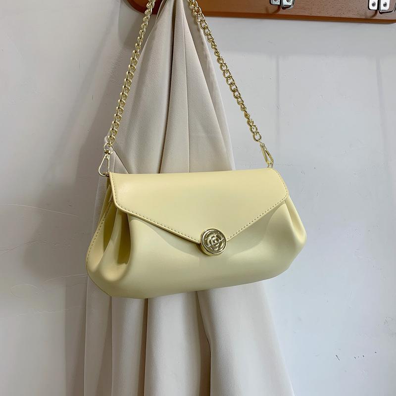 

Shoulder Bags Solid Color Large Capacity PU Leather Chain Round Flower Lock Lady Messenger Bag Bolsos Sac A Main Purses And Handbags, Black