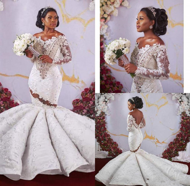 

Shinny Crystal African Off Shoulder Mermaid Wedding Dresses Luxury Long Sleeves Open Back Sheer Lace Bridal Gown Plus Size Custom Made 2022, Dark red