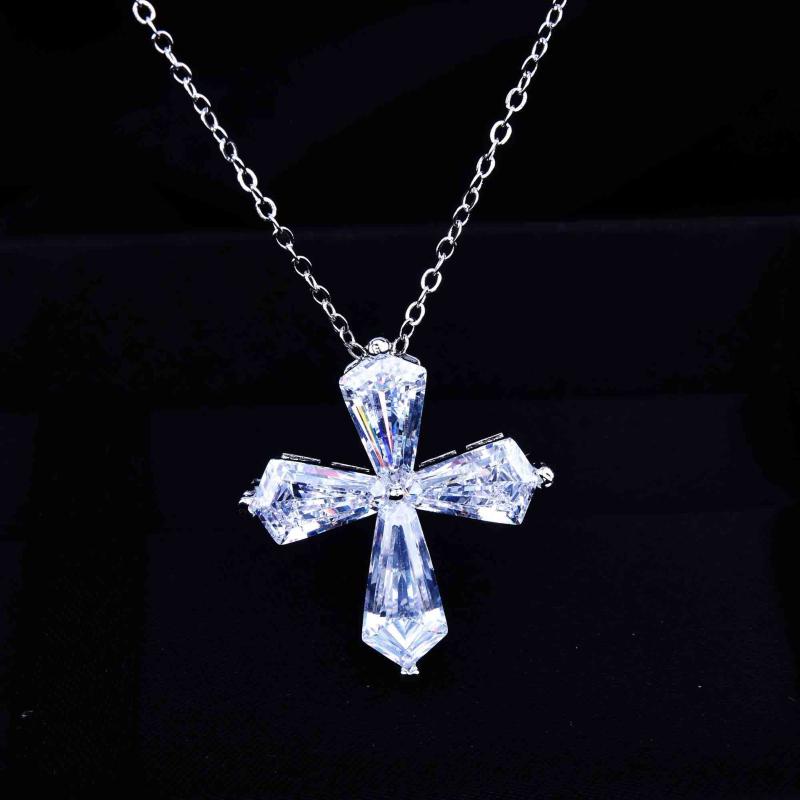 

Chains Three-dimensional Craft Silver Inlaid Cross Necklace Pendant Simple Light Luxury Women's Jewelry Wedding Party Accessories