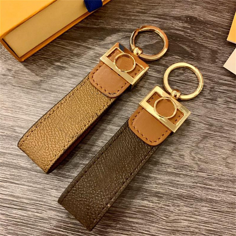 

Luxury Keychain Key Ring Holder Porte Clef Gift Handmade Leather Designers Keychains Men Women Bag Pendant Fashion Accessories