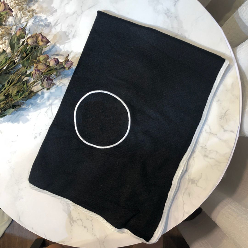 

Women Designer Scarf Fashion Letter C Color Contrast Cashmere Luxury Men Elegant Soft Wool Scarfs Shawl Neck Wrap sapeee