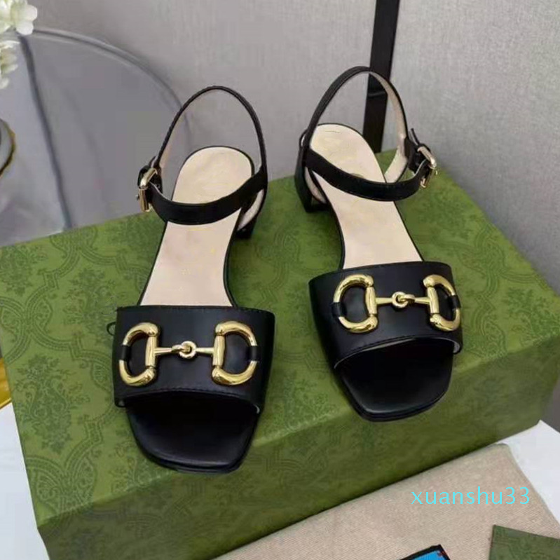 Femmes Cuir Harkit Sandale Open-Toed Open-Toed Outdood Designer Lady Bandes Boucle Boucle à talons Sandales à faible teneur en caoutchouc