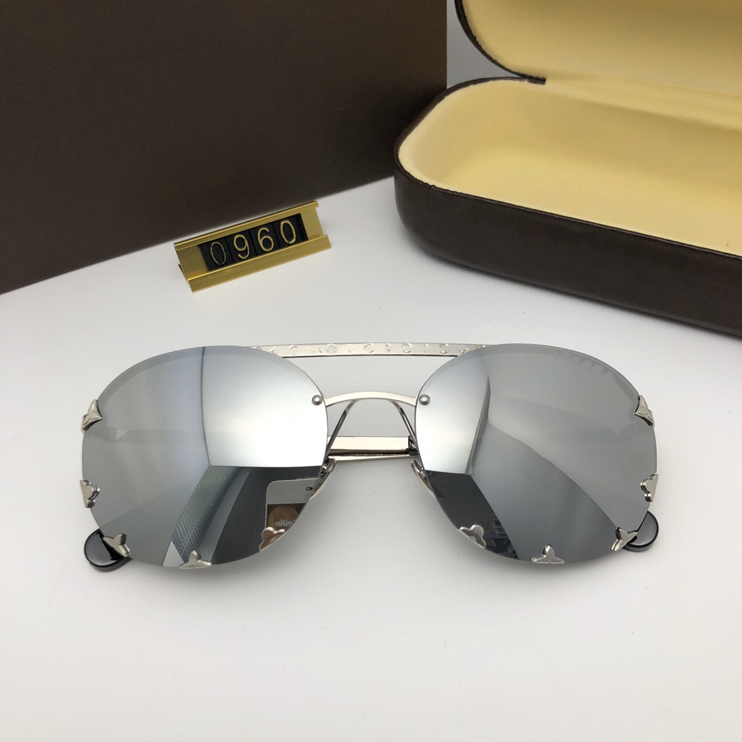 

Designer Square Sunglasses Men Women Vintage Shades Driving Polarized Sunglass Male Fashion Metal Plank Eyewear LN