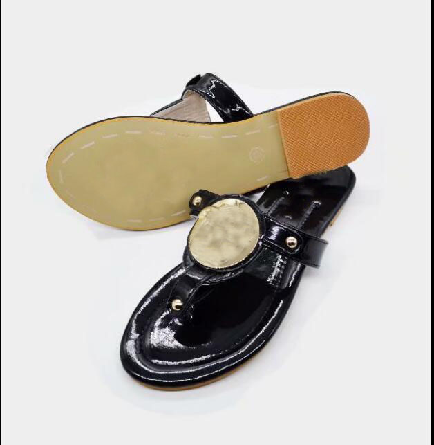

ikdfzgbzdh Men Women Slippers Red Bottoms Luxury Designer Spikes Ladies Beach Slipper Tide Male Home Slippers Non-slip Leather Mens Casual Shoes, Black