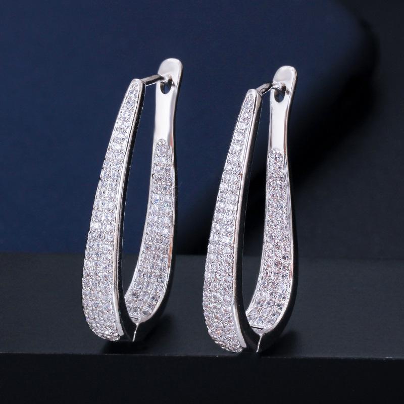 

Hoop & Huggie Charm Vintage Earrings Women ESYS0346 Cubic Zircon Iced Out Bling Elegant Luxury Trendy Gift Jewelry