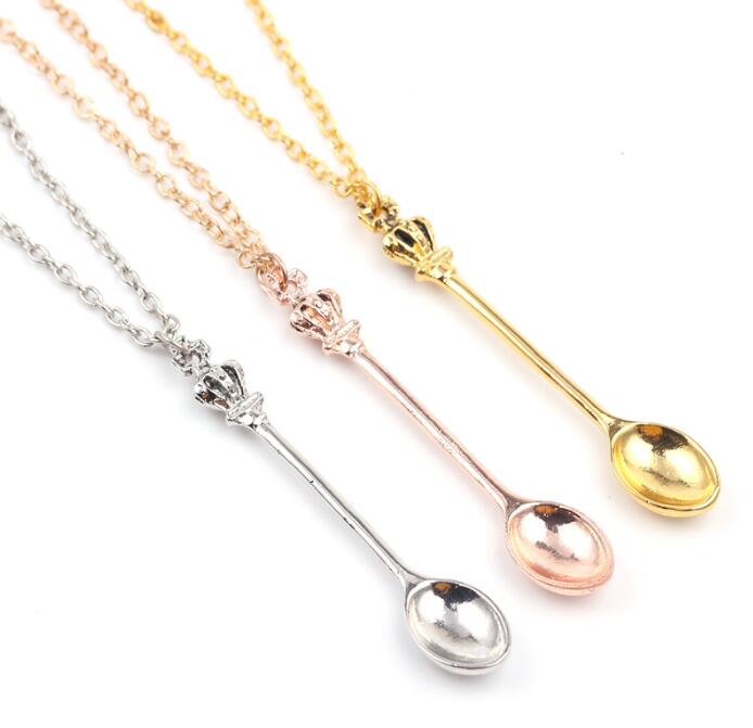 

Crown Mini Teapot Royal Alice Snuff Necklace Crown Spoon Pendant Necklaces 4 colors Wholesale