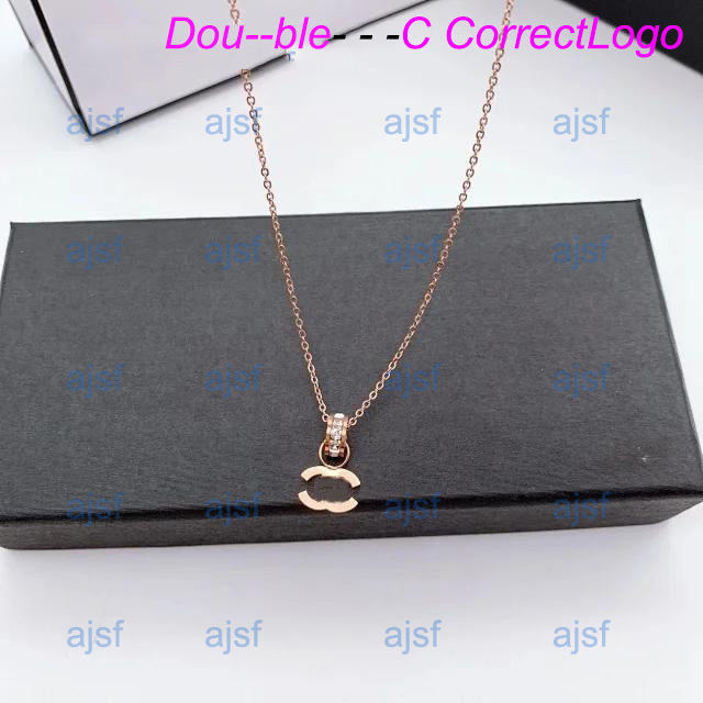 

2021 New Arrival Women Paris Pendant Necklace Fashion Necklace Rhinestone Designer Letter Necklace Jewelry for Gift Party, Silver