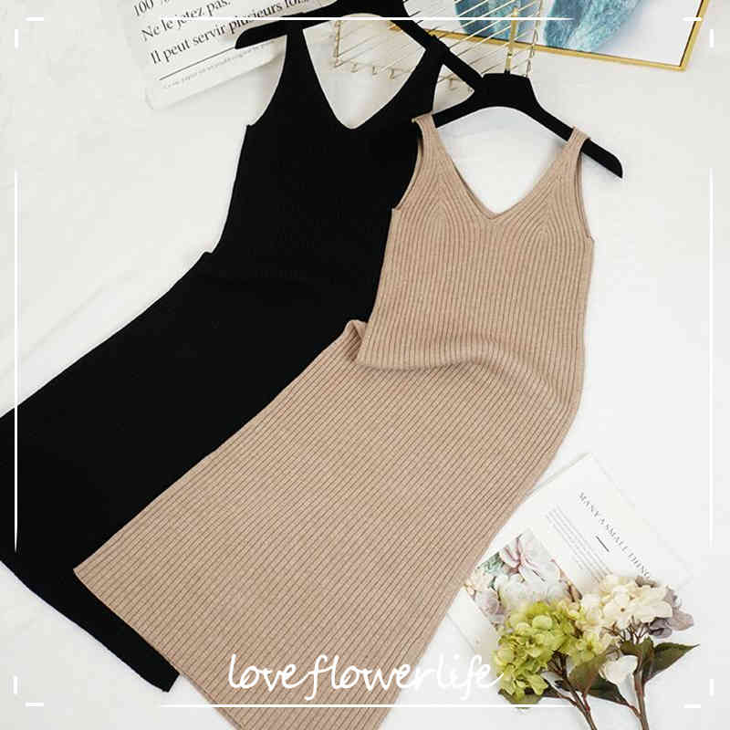

Sweater Dresses Women Spring Summer Sexy Tank Knitted Dress Ladies Sleeveless V-neck Spaghetti Strap Bodycon Dress Vestidos 210521, Apricot