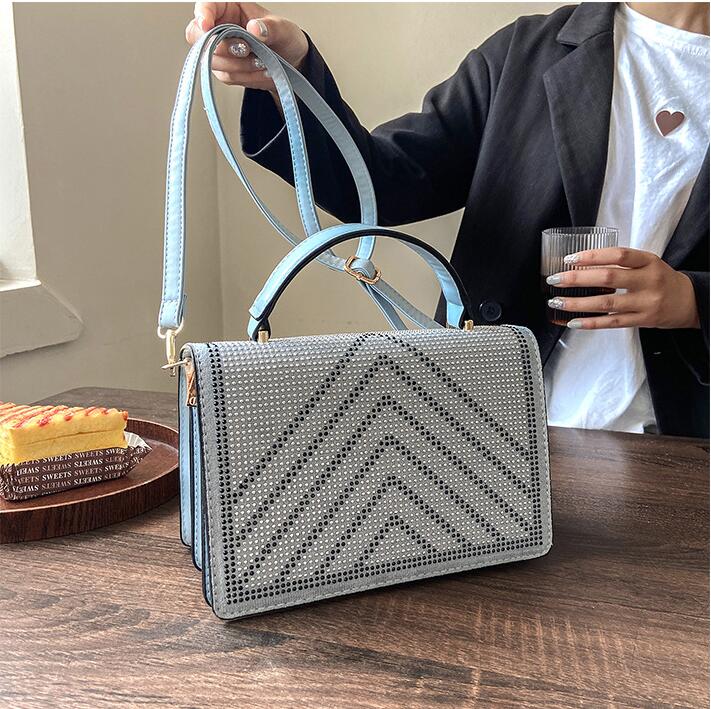 

Factory Outlet women shoulder bags small fresh candy-colored plaid handbags sweet and lovely diamond handbag street trend striped clutch bag