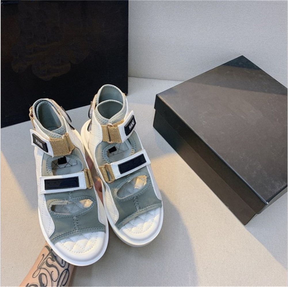 

2021 New fashion ladies sexy flat sandals heel ladies double slippers fashion brand design summer casual beach sandals, Black