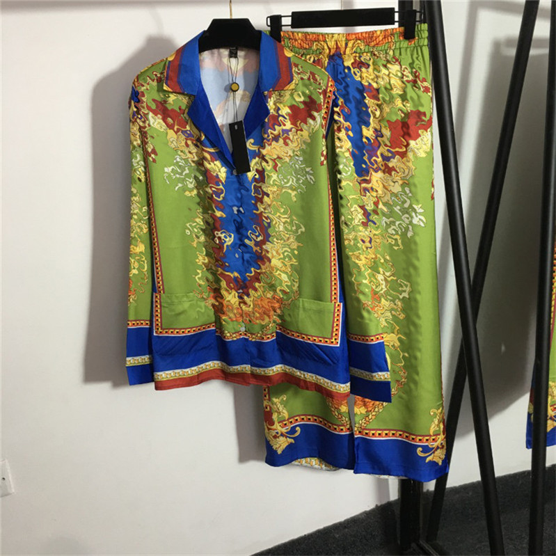 

Sexy Women Satin Sleepwear Designer Printed Sleep Robe High Quality Soft Touch Long Sleeve Trousers Pajamas With Tags, As pic