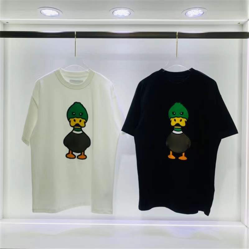 

1A9GOM Fashion Mens Designers T Shirts Summer T Shirt Cartoon duck embroidery High Quality Hip Hop Men Women black white Short Sleeve Tees, No pay