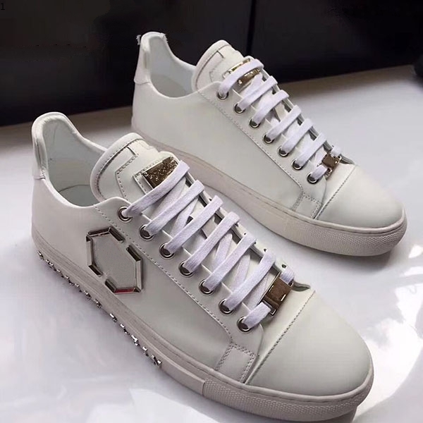 

balencaiga Handmade rivet PP men's shoes, fashion casualleather flat heel walking shoes 38-45 MKJ001