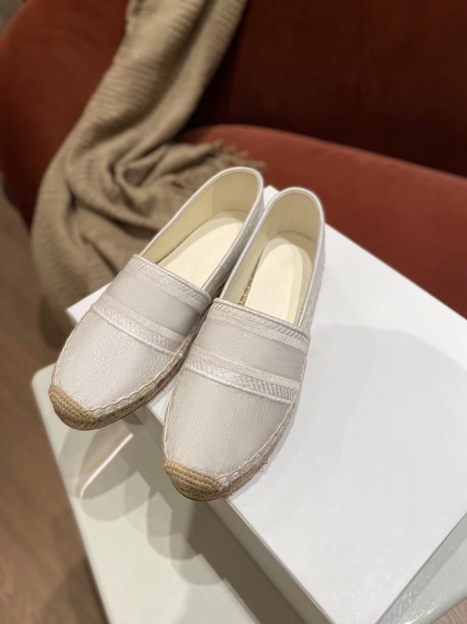 

Leisure fisherman sandals Shoe-girl Spring/Summer head embroidered straw loafers versatile flat a foot size 35-42, Customize