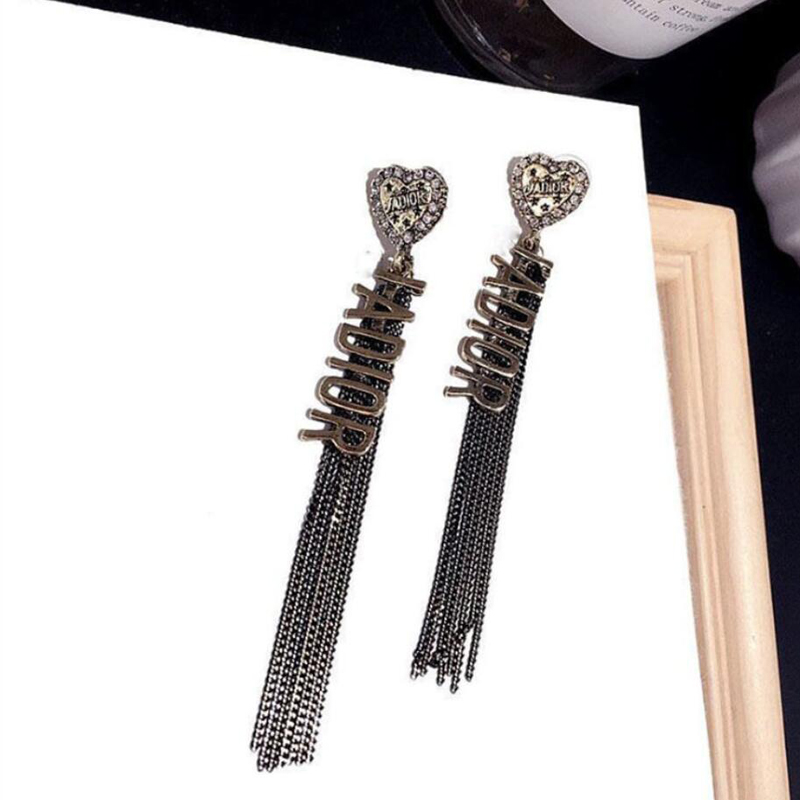 

Womens 18K Gold Plated Ear Stud Dangle Earrings Brand Designers Geometry Letters Fashion Women Tassels Crystal Rhinestone Earring Wedding Jewerlry ER0460