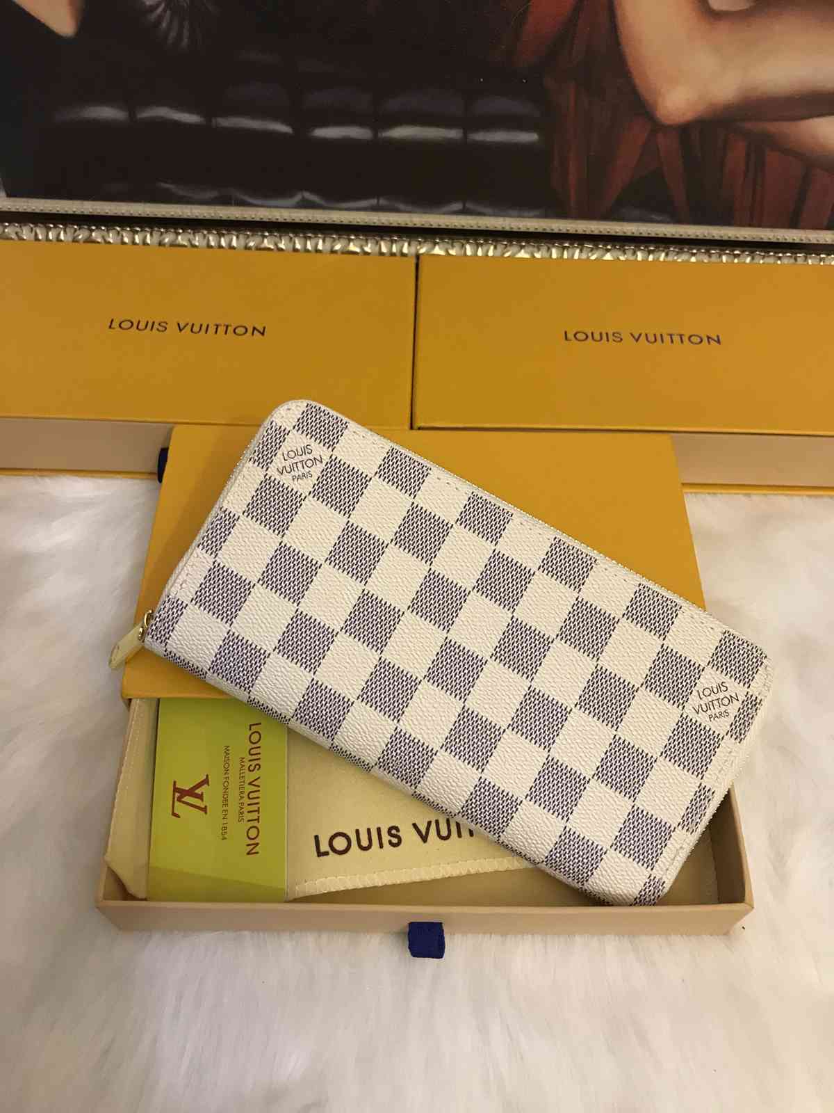 

Lv LOUIS BAG VITTON Mens Designer Wallet Zipper Luxury Wallets Women Purse Long Wallet Fashion Lady Clutch Women Should, Red;black