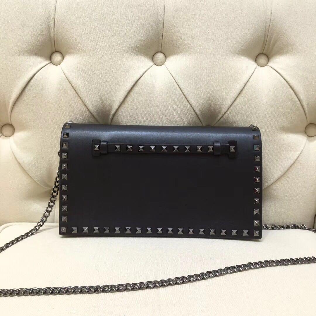 

designer handbags Lady Chain Bags Gold Rivet Rockstuds tote Small Envelope travel Date bag nude Pink Silver Red Wine black Colors