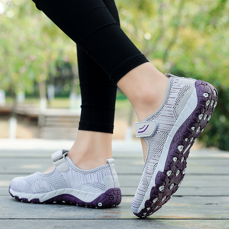 

2021 Fashion Womens Mens Running Shoes Outdoor Sports Sneakers Black Red Blue Grey Purple Size Eur 35-41 Code 67-1803