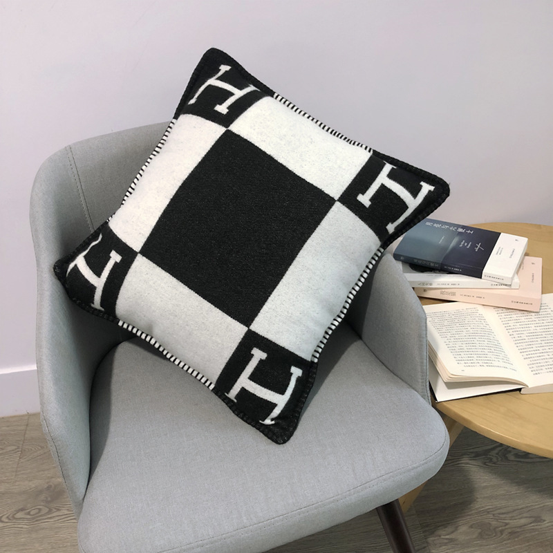 

pillow case H home woven jacquard blanket cushion sofa woolDRTA