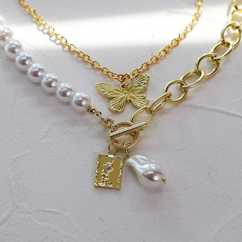 

Chains SAY Hip Hop Rock Asymmetric Double Chain Electroplating Alloy Imitation Pearl Stitching Butterfly Pendant Women Layered Necklace