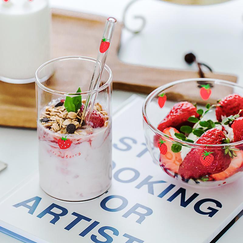 

Wine Glasses 300ml Strawberry Cute Glass Cup With Straw Creative Transparent Water Student Milk Heat Resistant Nana