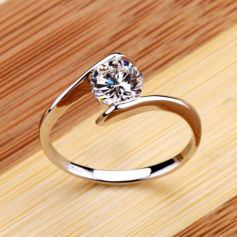 

Cluster Rings Cute Female White Round Stone Ring 100% Real 925 Sterling Silver Wedding For Women Luxury Crystal Zircon Engagement
