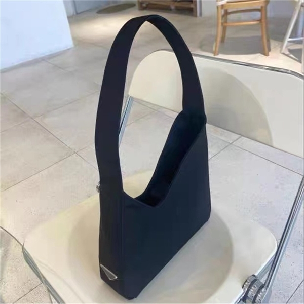 

nylon irregular personality armpit autumn and winter new fashion portable single shoulder women's bag Purse Outlet, Black
