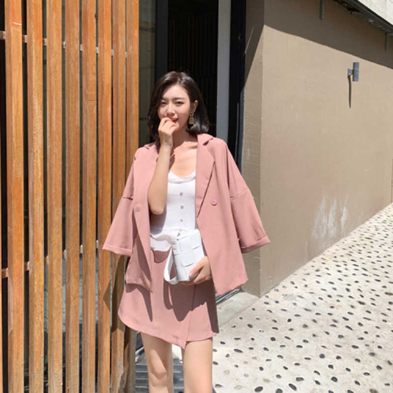 

Arrival Autumn Two Piece Set Women Blazer+high Waist Shorts Suit Office Lady Pink Green Women Suit Set High Quality D578 210608