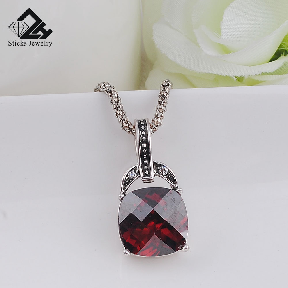 

Necklace Pendant Sticks Jewelry White Zircon Pendant