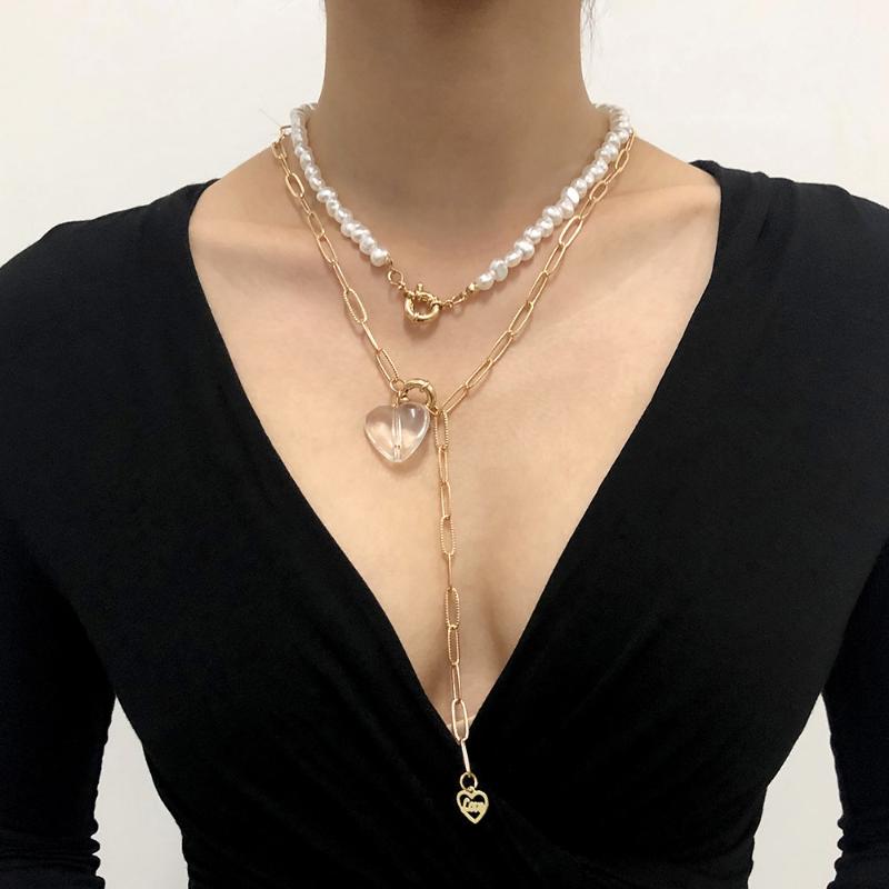 

Pendant Necklaces Irregular Imitation Pearls Clavicle Chain Resin Heart Necklace For Women 2021 Fashion Jewelry Layered