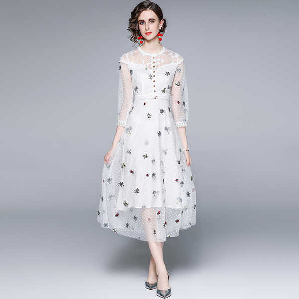 

White Sweet Embroidery Mesh Party Dress Vintage Summer Women Lace Patchwork High Waist Casual Slim Dresses Robe 210526, Photo color