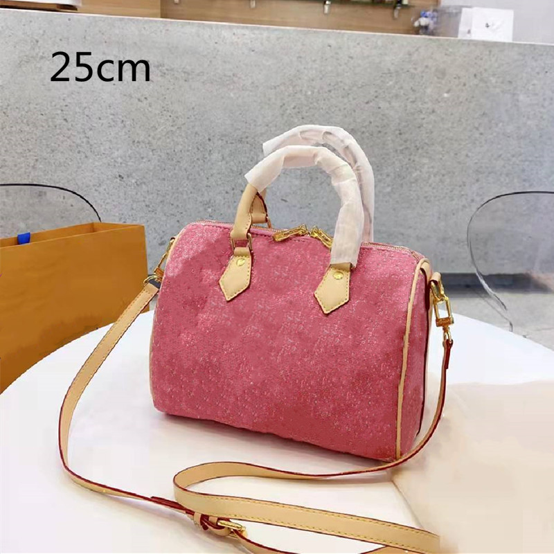 2022 Designer Unisexe Denim Bandbody Sacs Fashion Floral Sacs à sacs à bandoulière Mini petite fleur Travel Duffel Sac Pink Bleu Couleur Cross Co