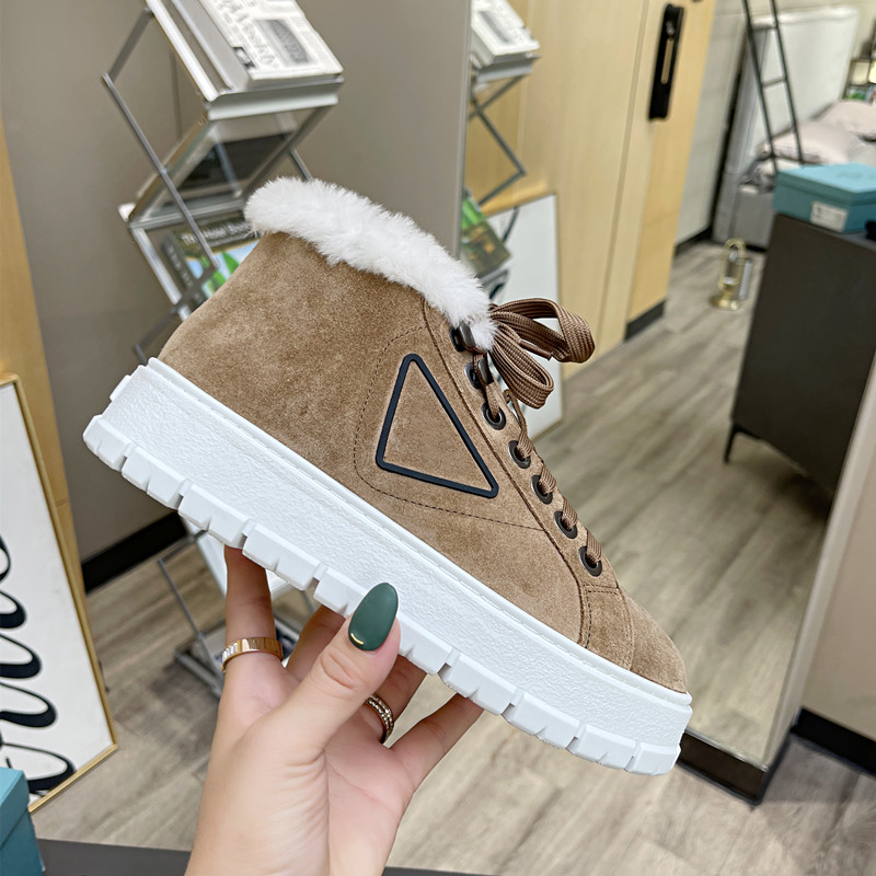 

Women designer shoes 2021sb dunk Leather wool snow boots Ankle Martin Desert Boot 100% real leathers coarse Winter designers shoe Black maroon grey with box size 35-41, Style 2