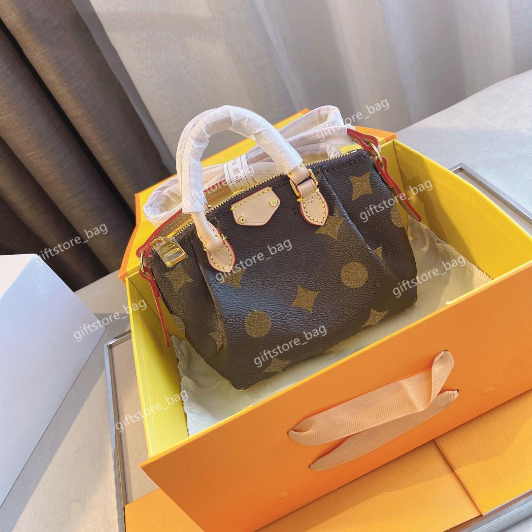 

2021 Women's Luxury DesignerHand bag Handbag Crossbody Calfskin Discoloration L ClutchBag CosmeticBag SmallHandbag 15 cm, Light brown