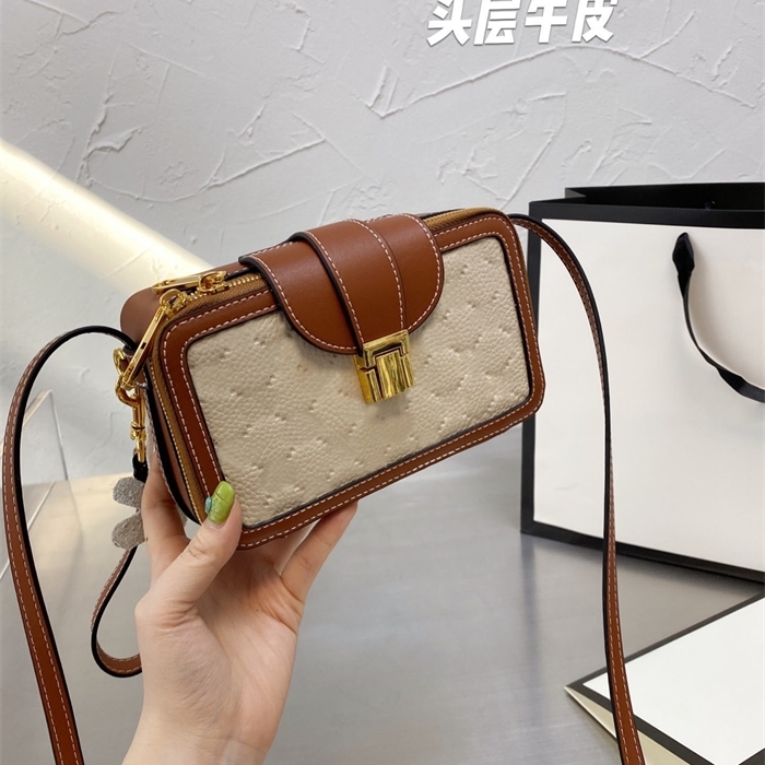 

2021 New Top Sheepskin Crossbody Bag Women Luxurys Designers Bags Shoulder Bag Luxurys Designers Crossbody Bags 19 11cm 6120k, Black