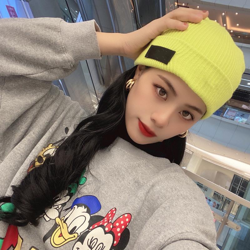 

Berets Woolen Hat Women Curled Cashmere Knit Winter Ear Protection Warm Fashion Luxury Design, Black