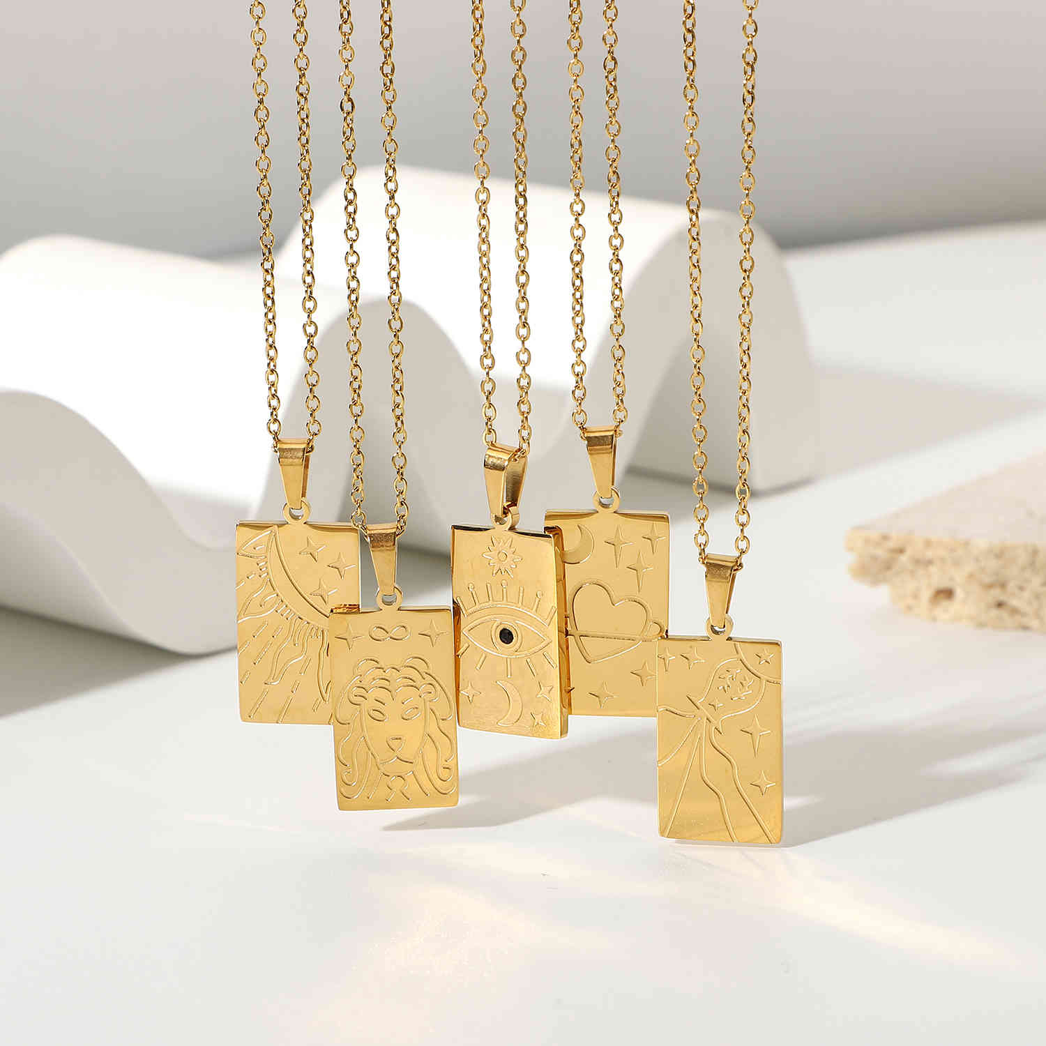 

316L Stainless Steel Square Vintage 12 Zodiac Sign Pendant Neckalce For Women Hypoallergenic Galene Sunna Leo Choker Jewelry