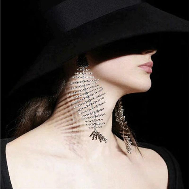 

Stud The Stylish Ultra Crystal Big Fishbone Curved Line Earrings Claim To Be Jewelry For Women's Parties, Golden;silver