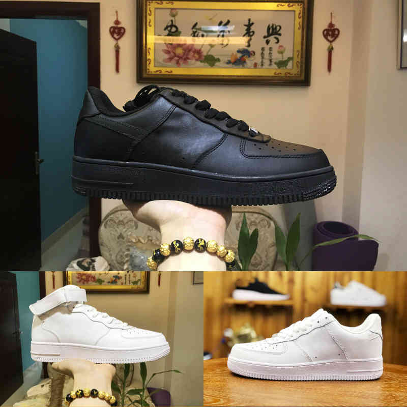 

Wholesale 2021 New Designers Outdoor FORCES Men Low Skateboard Shoes Cheap One Unisex 1 Knit Euro Airs High Women All White Black Sports Shoes V18, F501