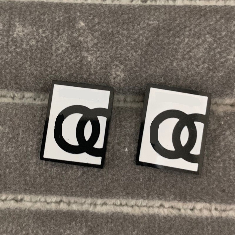 

Top Quality Luxurious Letter Women Designer Studs Gold Plated Square Black Oil Stainless Steel Trendy Earrings Engagement Jewelry Wholesale