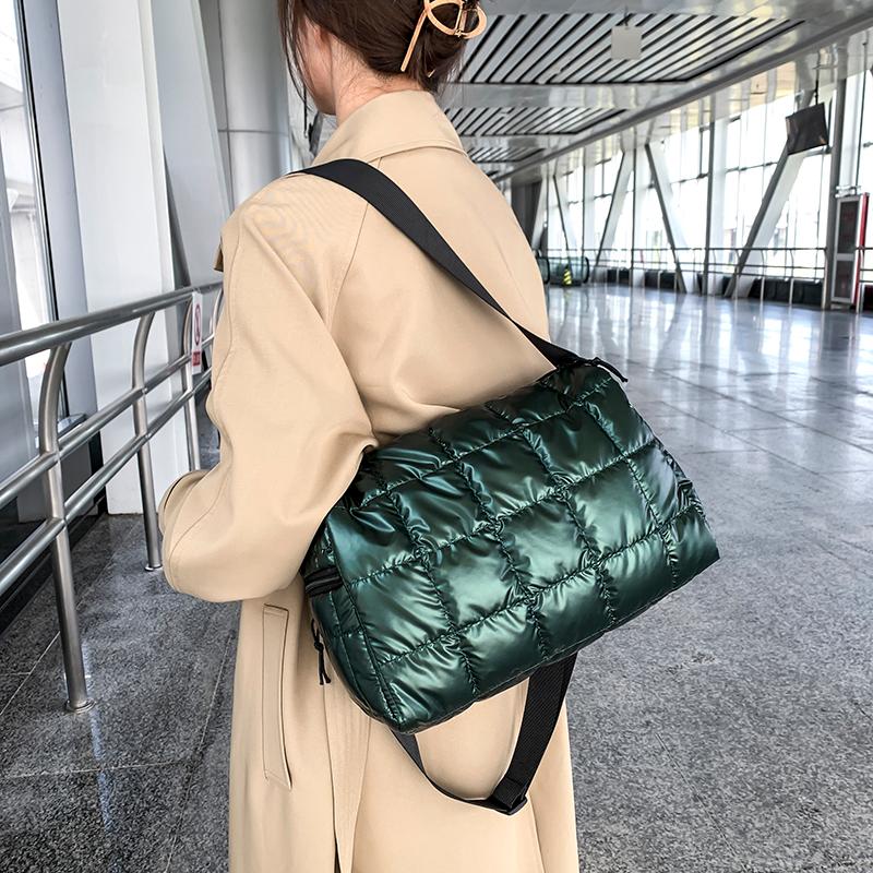 

Evening Bags Casual Nylon Padded Women Shoulder Designer Quilted Handbags Down Cotton Crossbody Bag Large Shopper Purses Big Tote 2021, Black