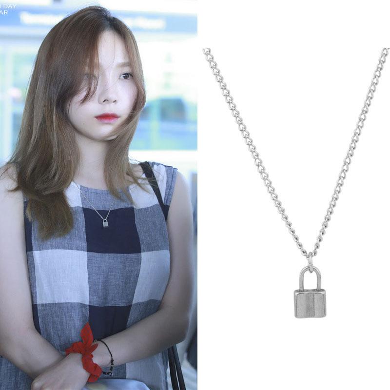 

Pendant Necklaces Style Simple Fashion Lock Necklace Luxury Ladies Clavicle Chain European And American Jewelry Initial Charms