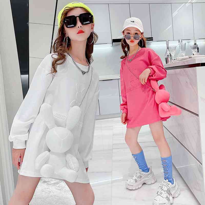

Girls' sweater autumn new fashion foreign style doll embossed cartoon letter top middle and long children's Korean version