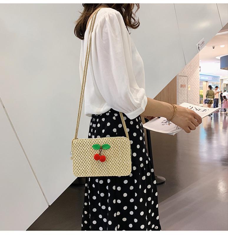 

Waist Bags 2021 Vintage Women Flap Straw Handbags Casual Wild Vacation Simple Shoulder Weave Crossbody Messenger Bag Drop
