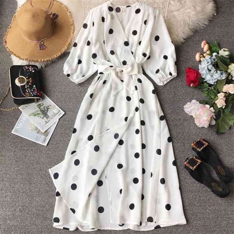 

Spring Summer Women Beach Casual Dot Dress Pull Sleeve Sexy V-neck Long Robe Female Bandage Vintage Dresses Vestidos 210602