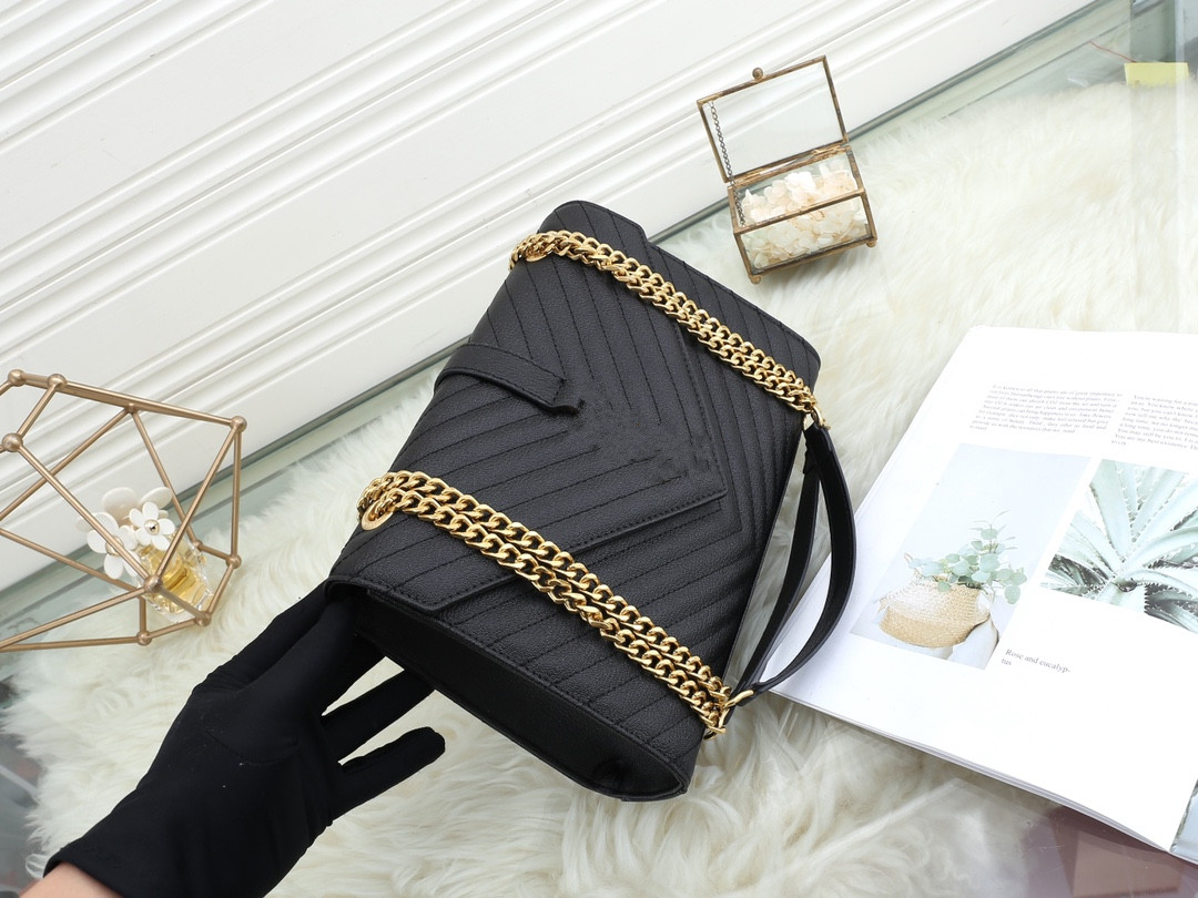 

Fashion Handbags sheepskin caviar metal chain gold silver women Handbag Genuine Leather bag Flip cover diagonal Shoulder Bags With BOX