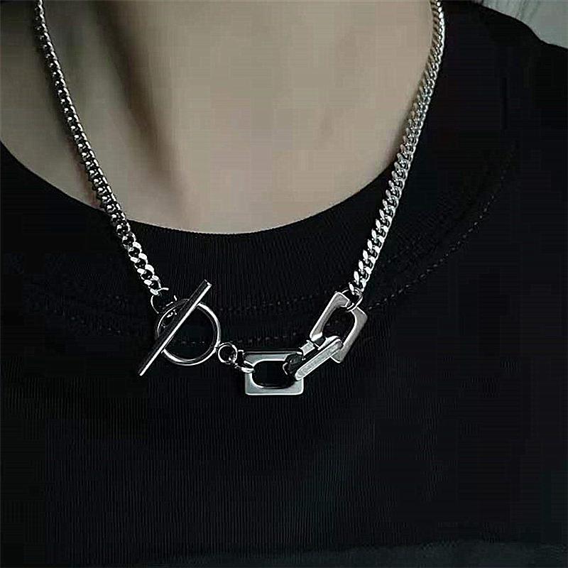 

Pendant Necklaces U-Magical Gothic Square Toggle Clasp Patchwork Chokers Necklace For Women Silver Color Stainless Steel Chain Jewellery